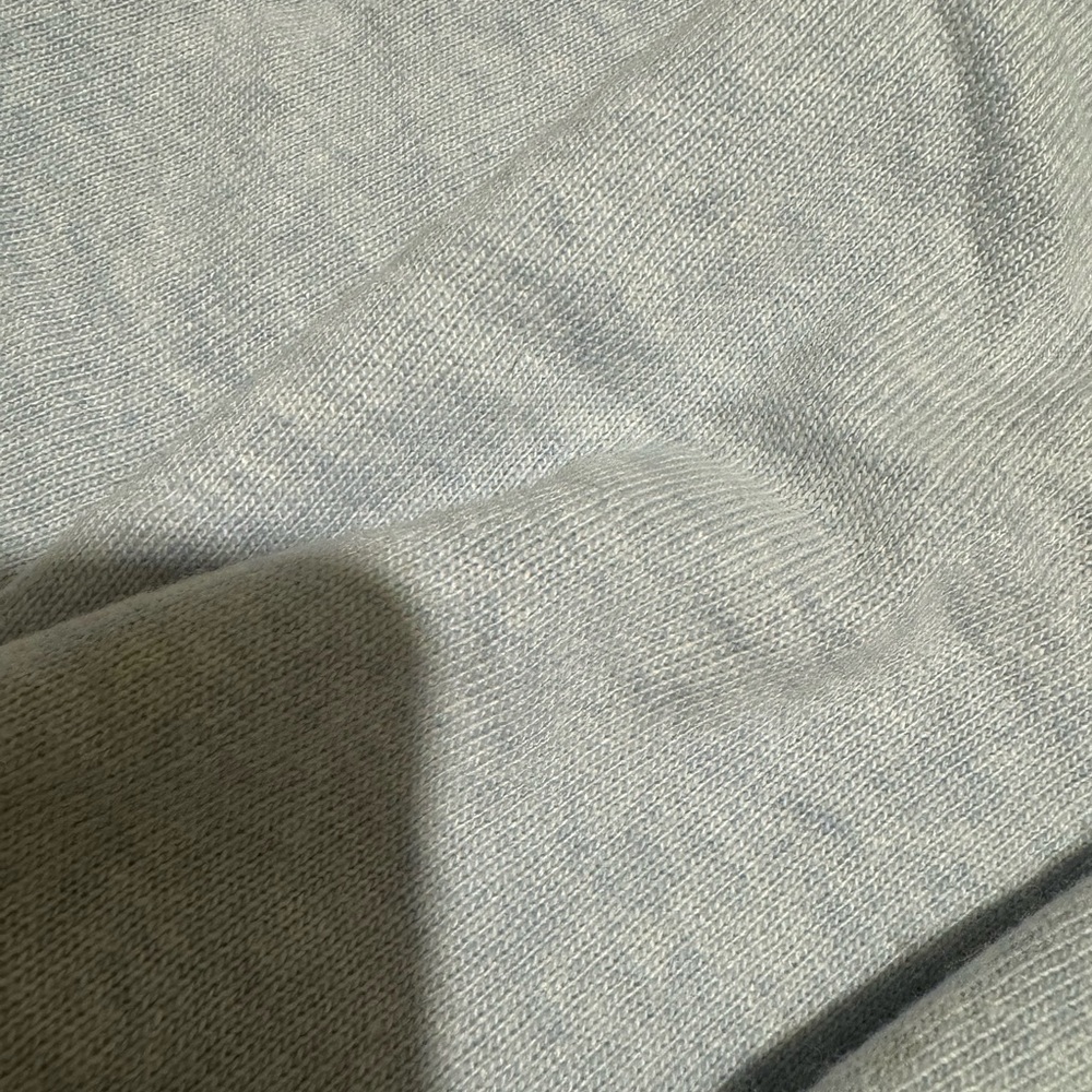 Sweater - Picture 2 of 5